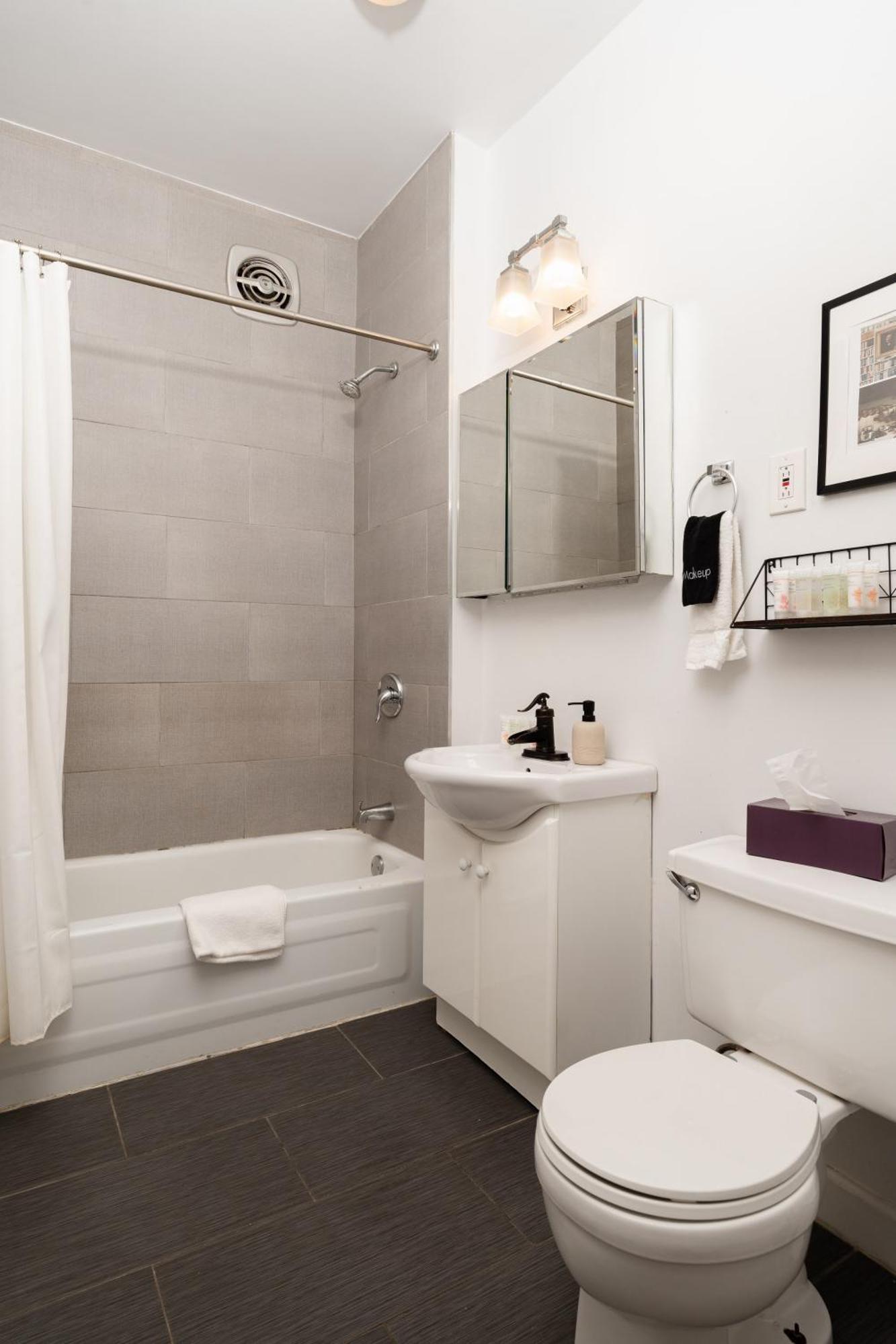 Ukrainian Village 2Br Modern Apartment D2 Chicago Exterior photo